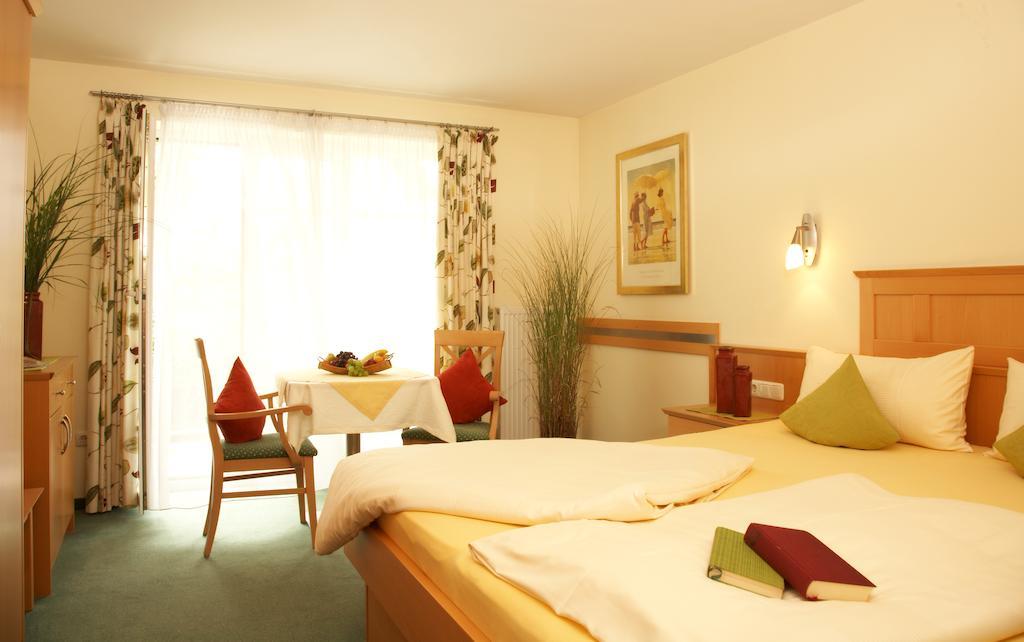 Apart-Hotel Pension Rossmayer Bad Füssing Habitación foto
